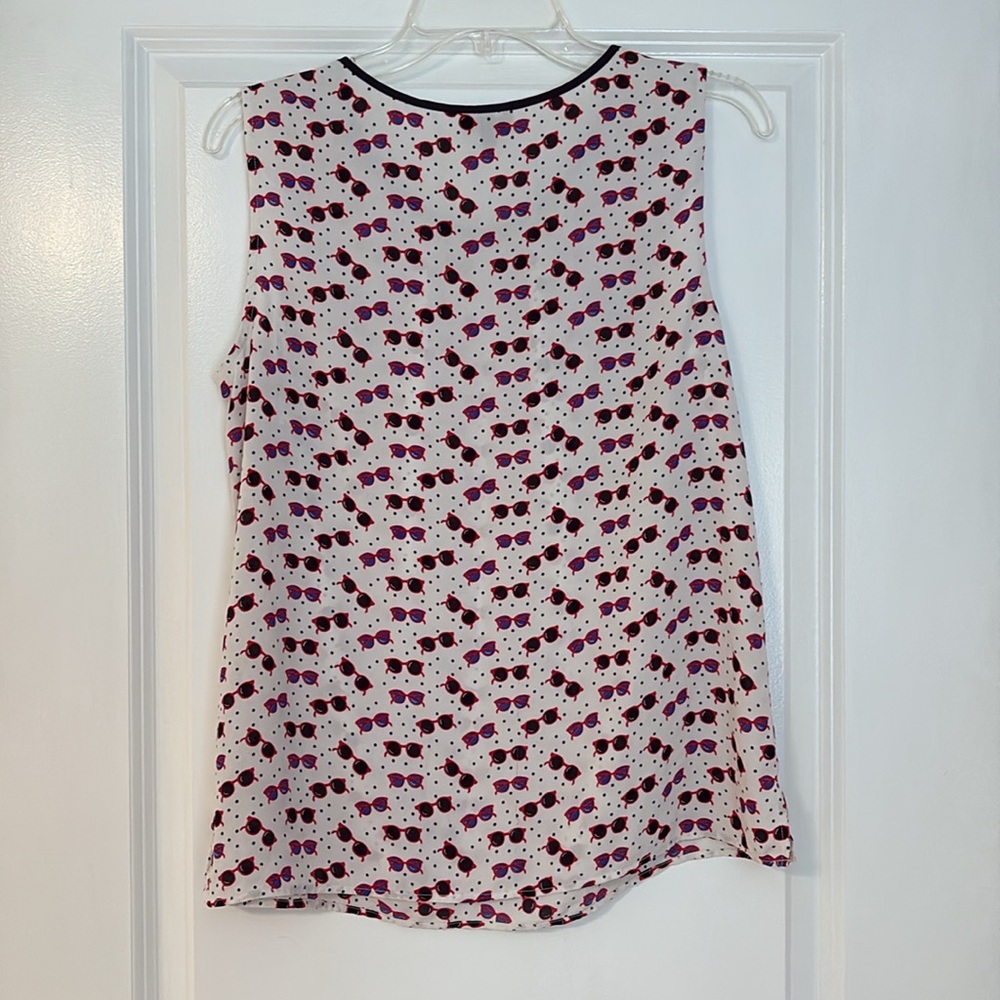 Talbots Top 🕶️ - Picture 4 of 4